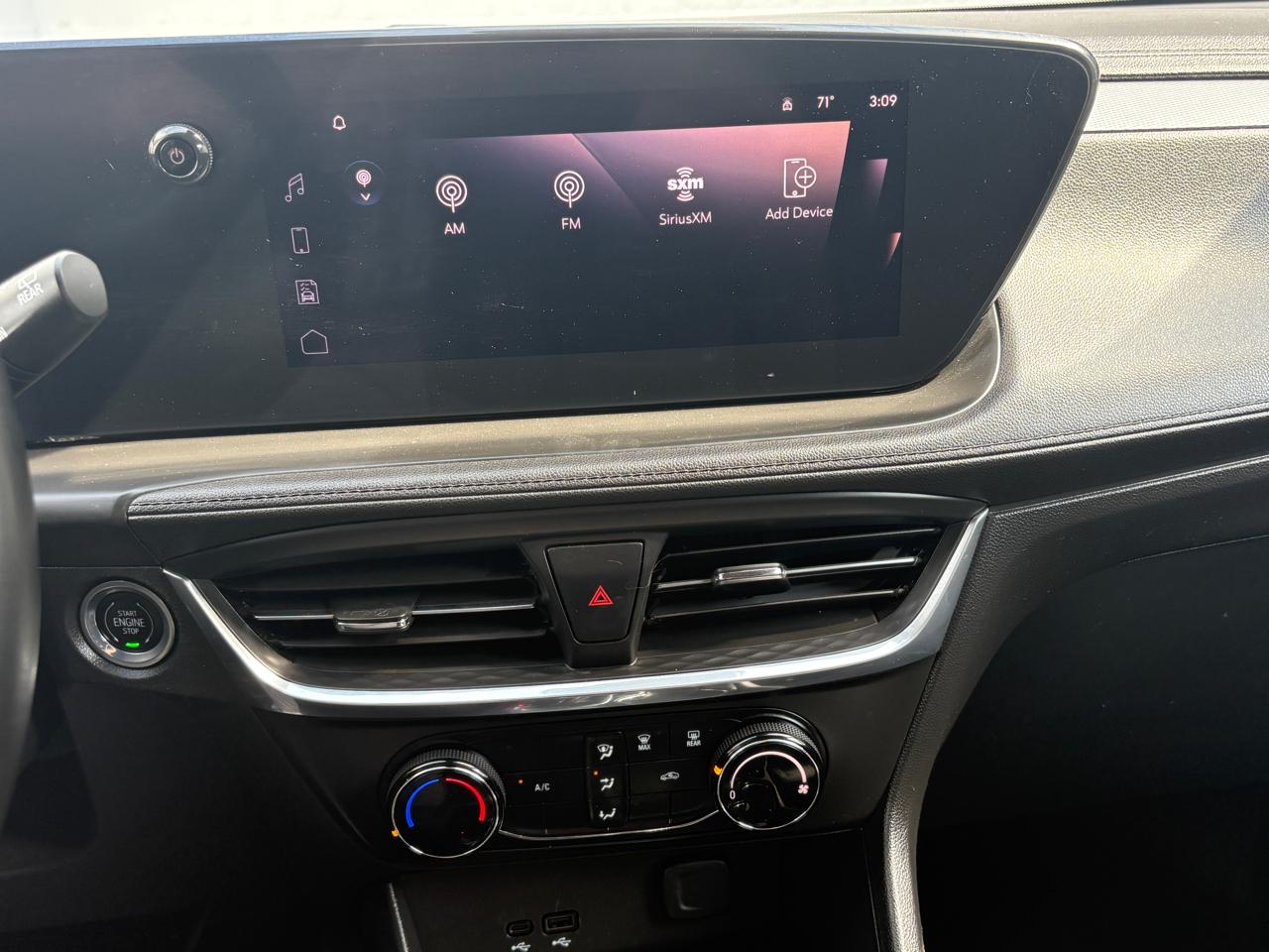 Buick Encore GX FWD 4dr Preferred 2024