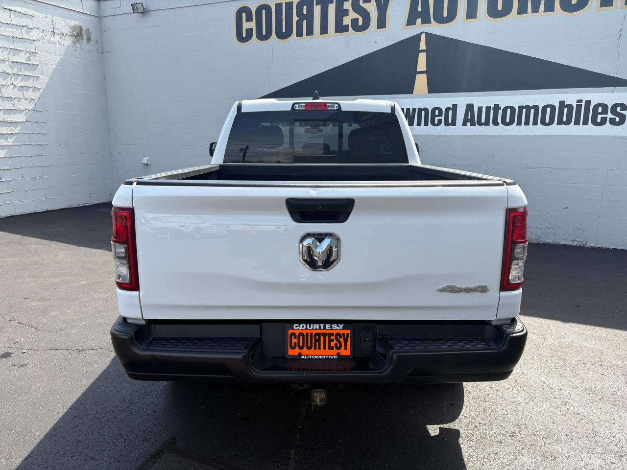 RAM 1500 Tradesman 4x4 Quad Cab 6'4" Box 2023