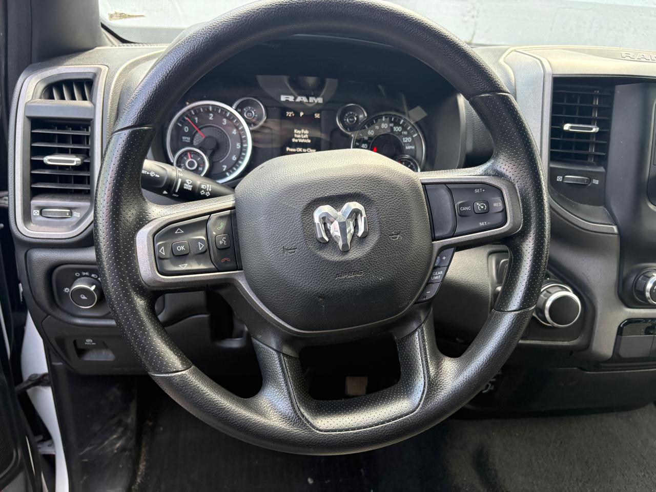 RAM 1500 Tradesman 4x4 Quad Cab 6'4" Box 2023