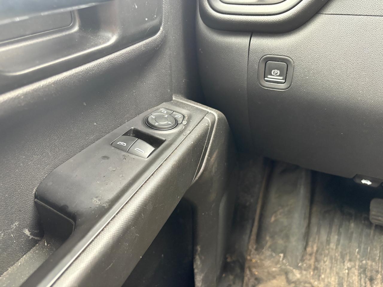 Chevrolet Silverado 1500 2WD Reg Cab 140" Work Truck 2020