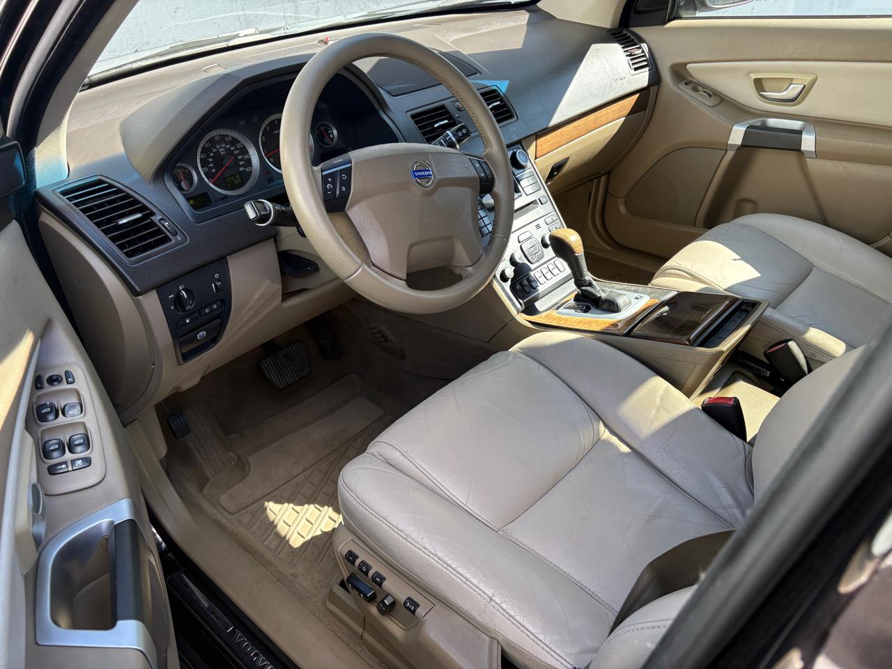 Volvo XC90 AWD 4dr 2012