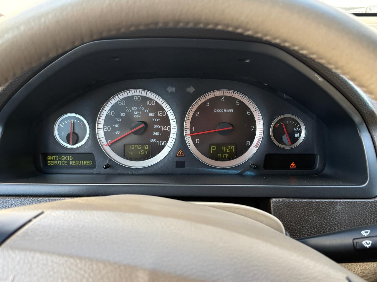 Volvo XC90 AWD 4dr 2012