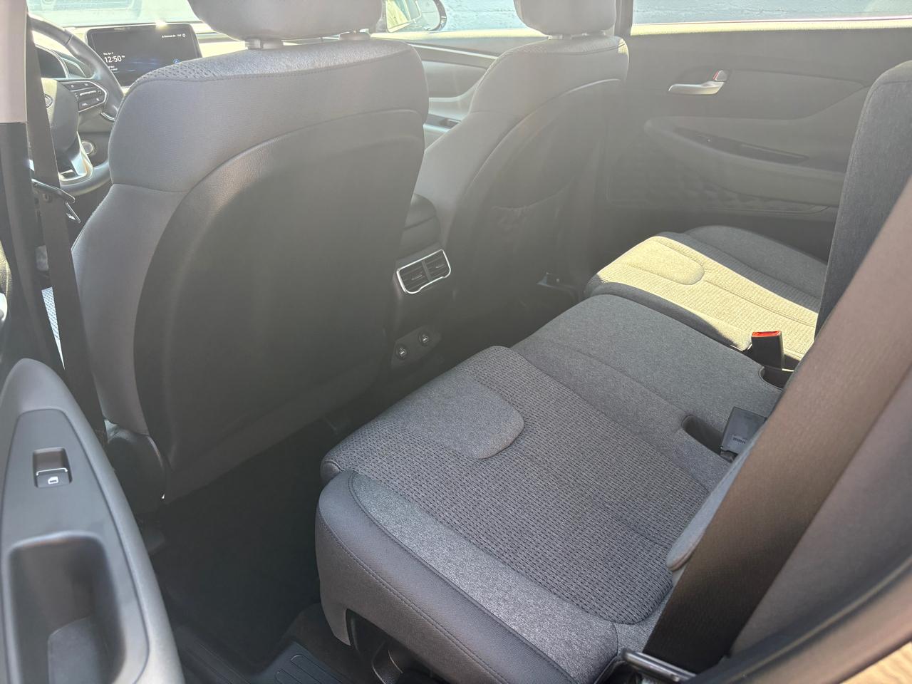 Hyundai Santa Fe SEL FWD 2023