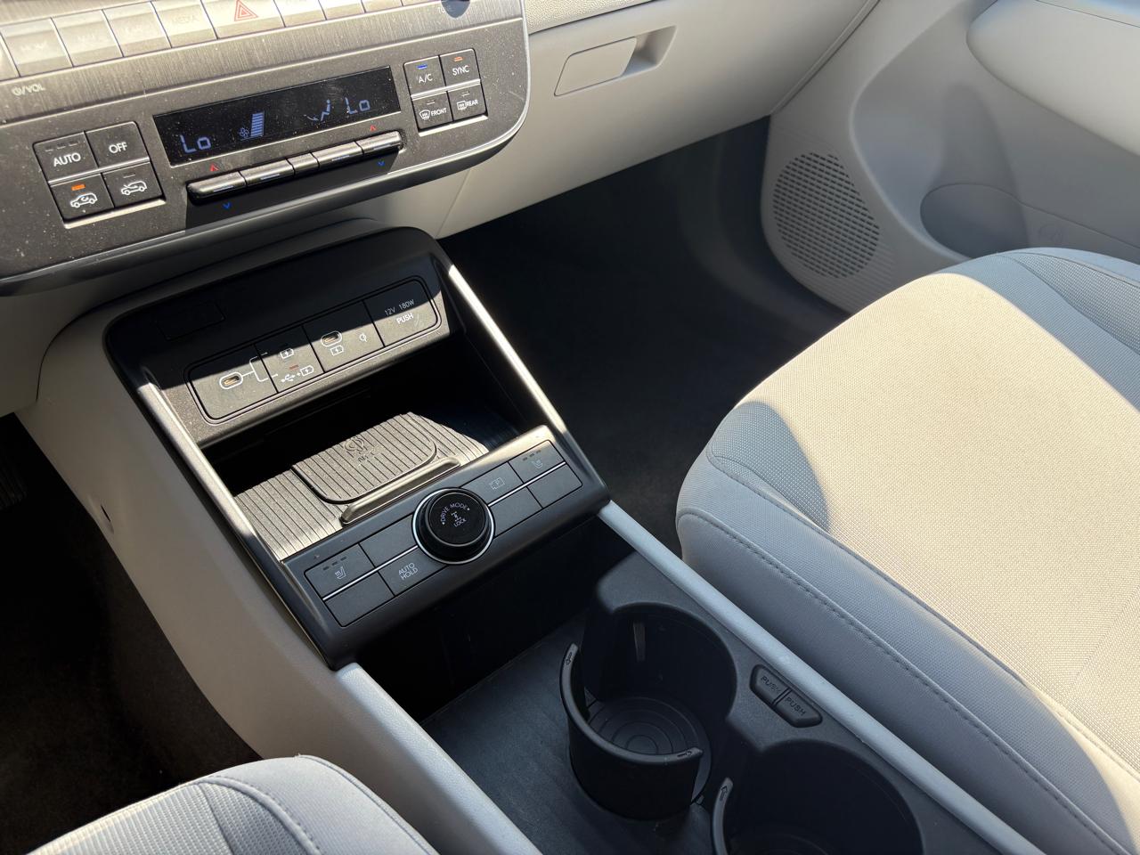 Hyundai Kona SEL AWD 2024