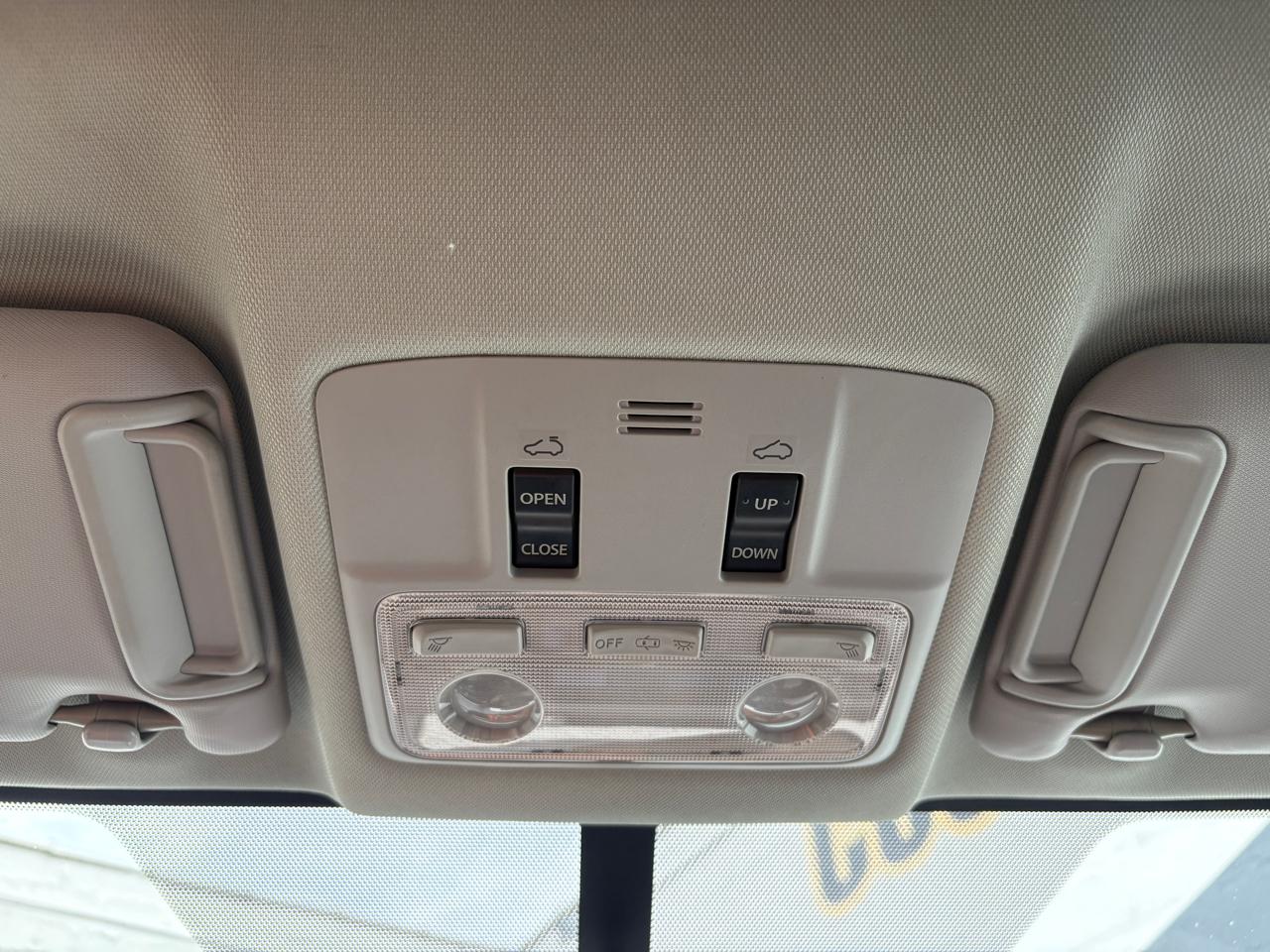 Toyota RAV4 FWD 4dr XLE (Natl) 2014