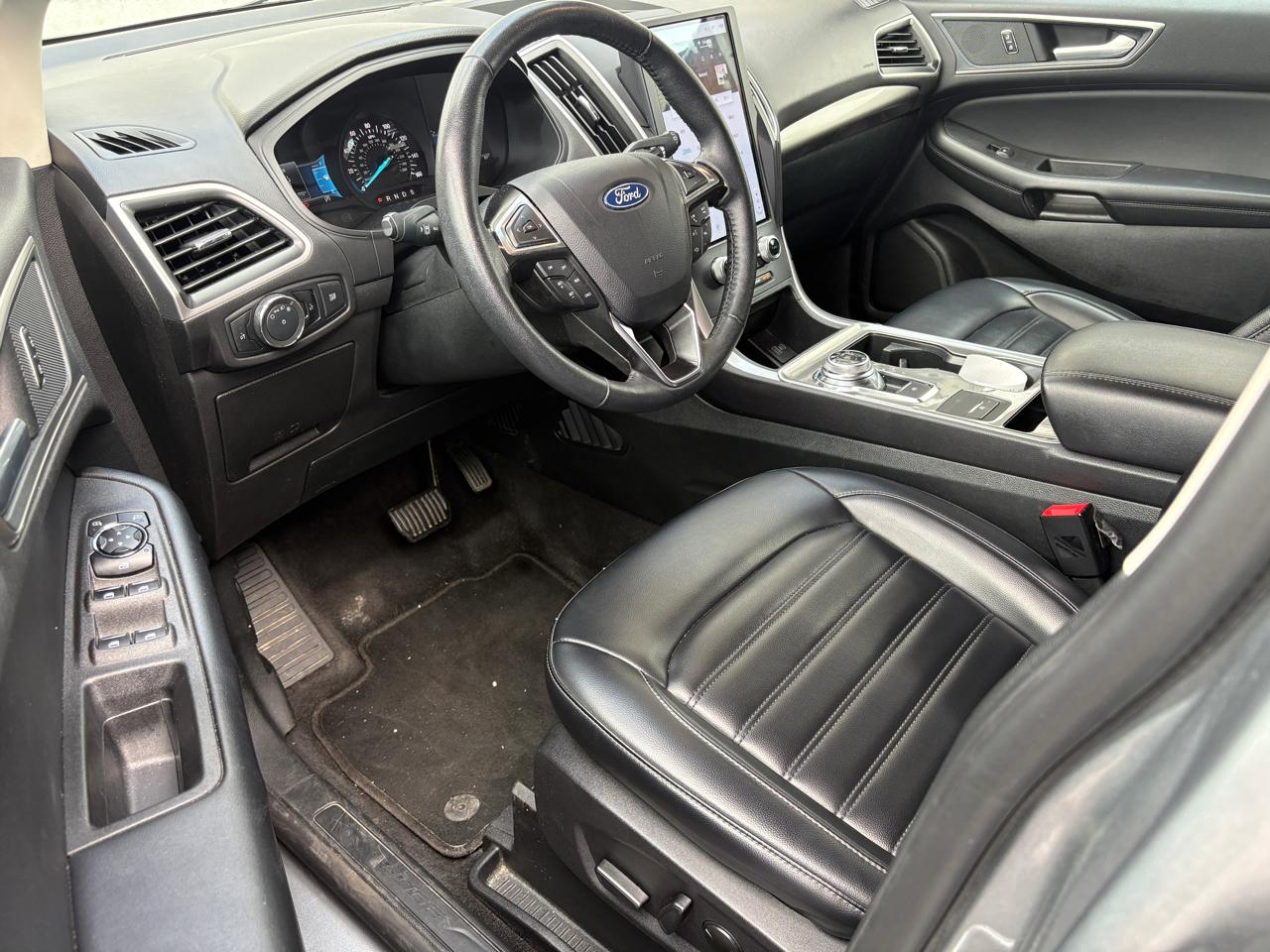 Ford Edge SEL AWD 2024