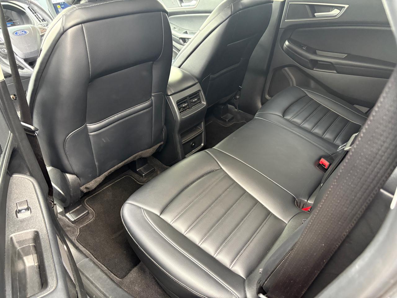 Ford Edge SEL AWD 2024