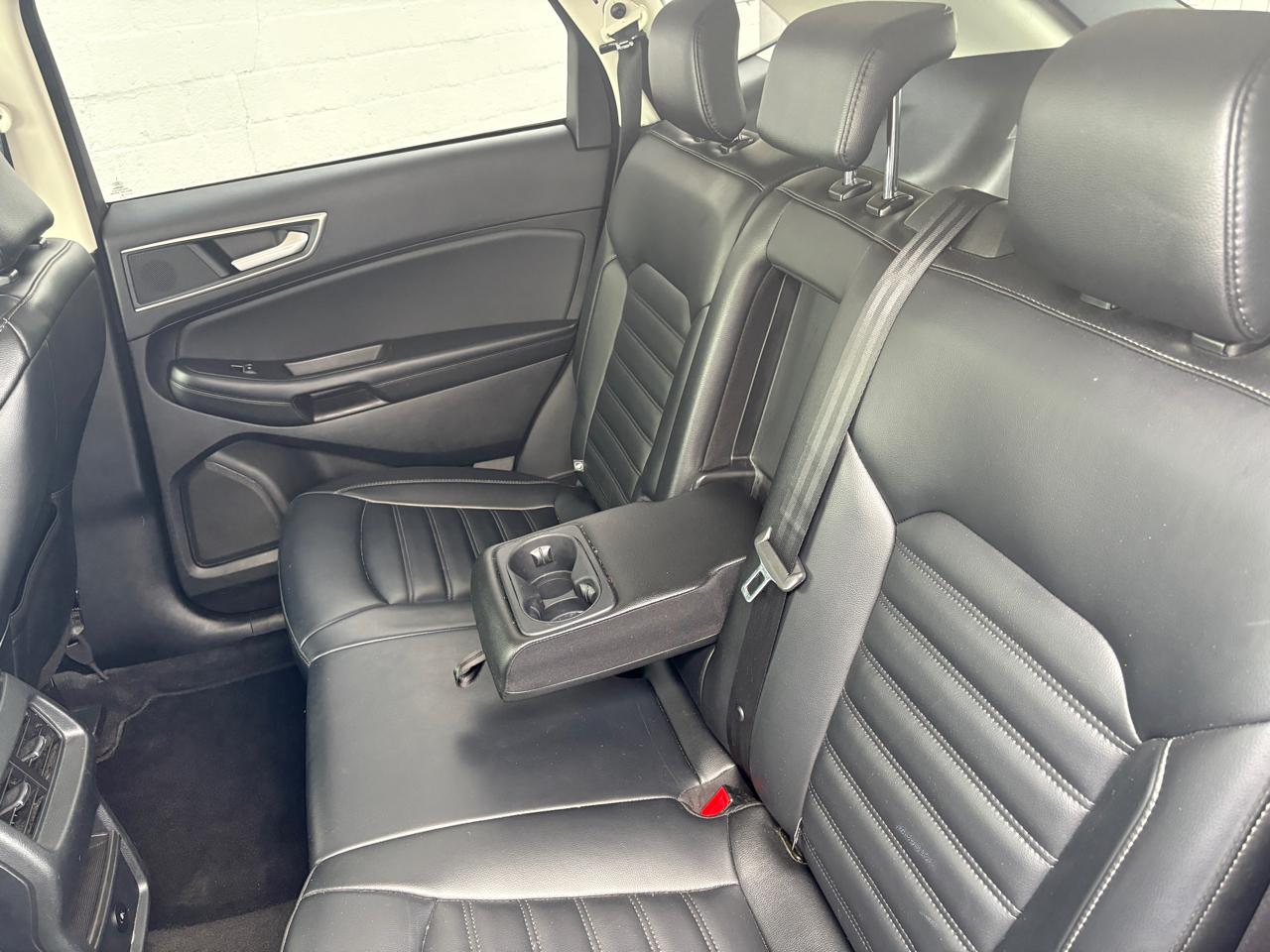 Ford Edge SEL AWD 2024