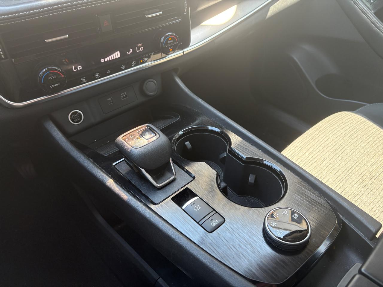 Nissan Rogue AWD SV 2021