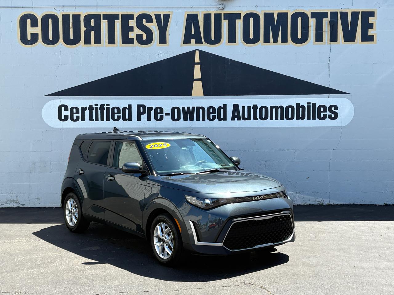 Kia Soul LX FWD 2025