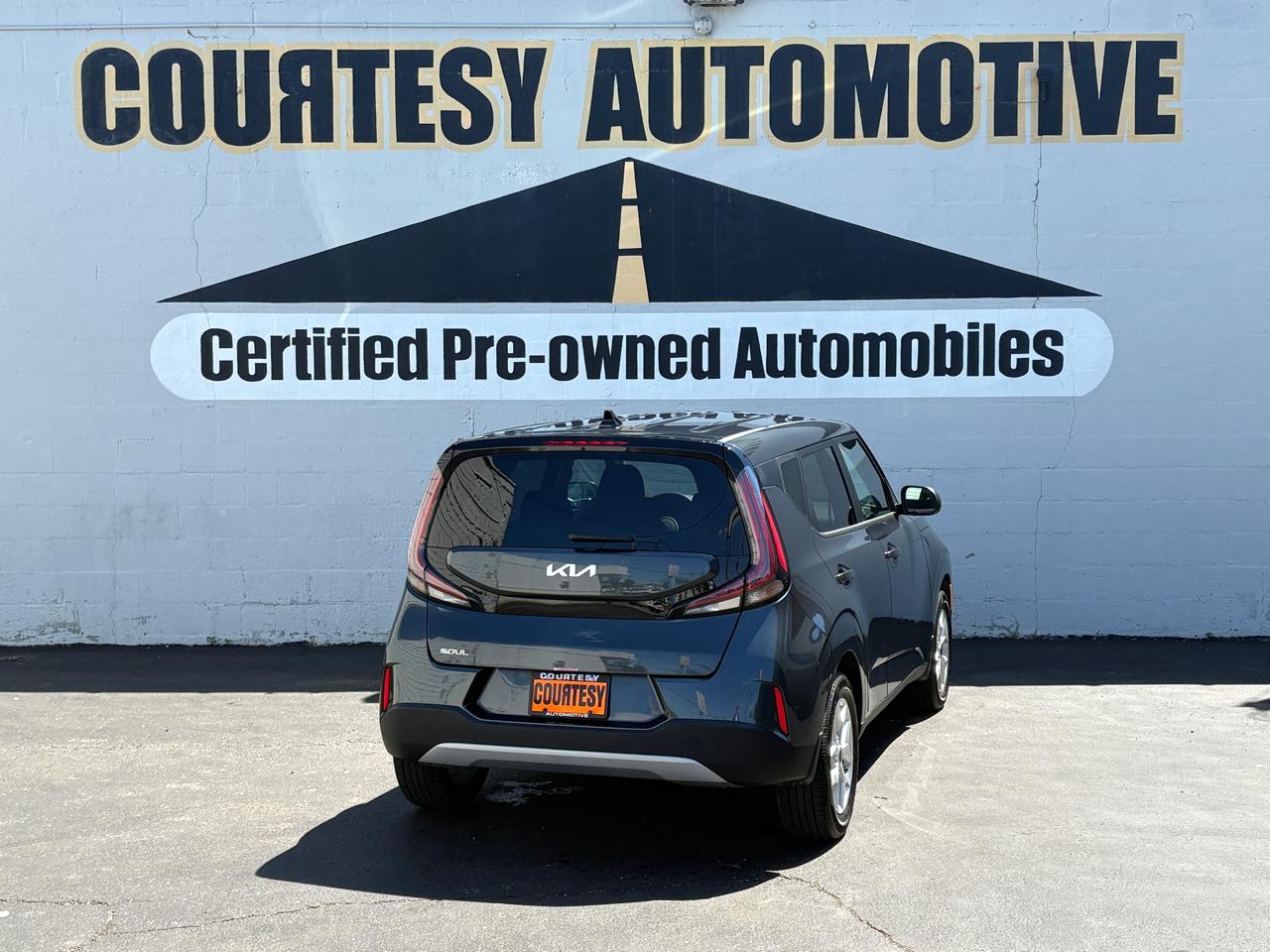 Kia Soul LX FWD 2025