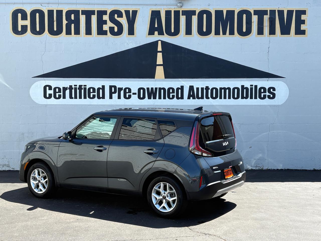 Kia Soul LX FWD 2025