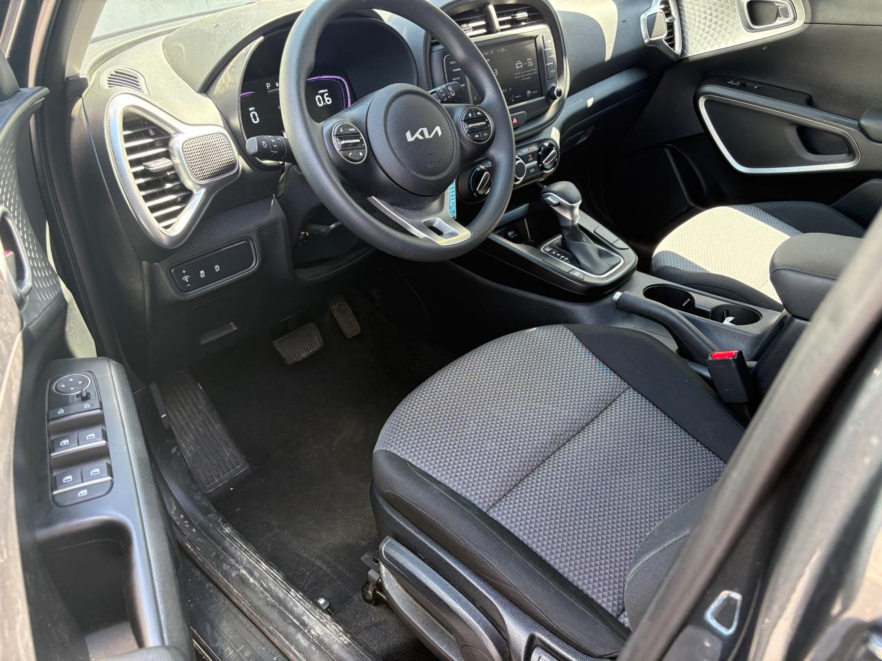 Kia Soul LX FWD 2025
