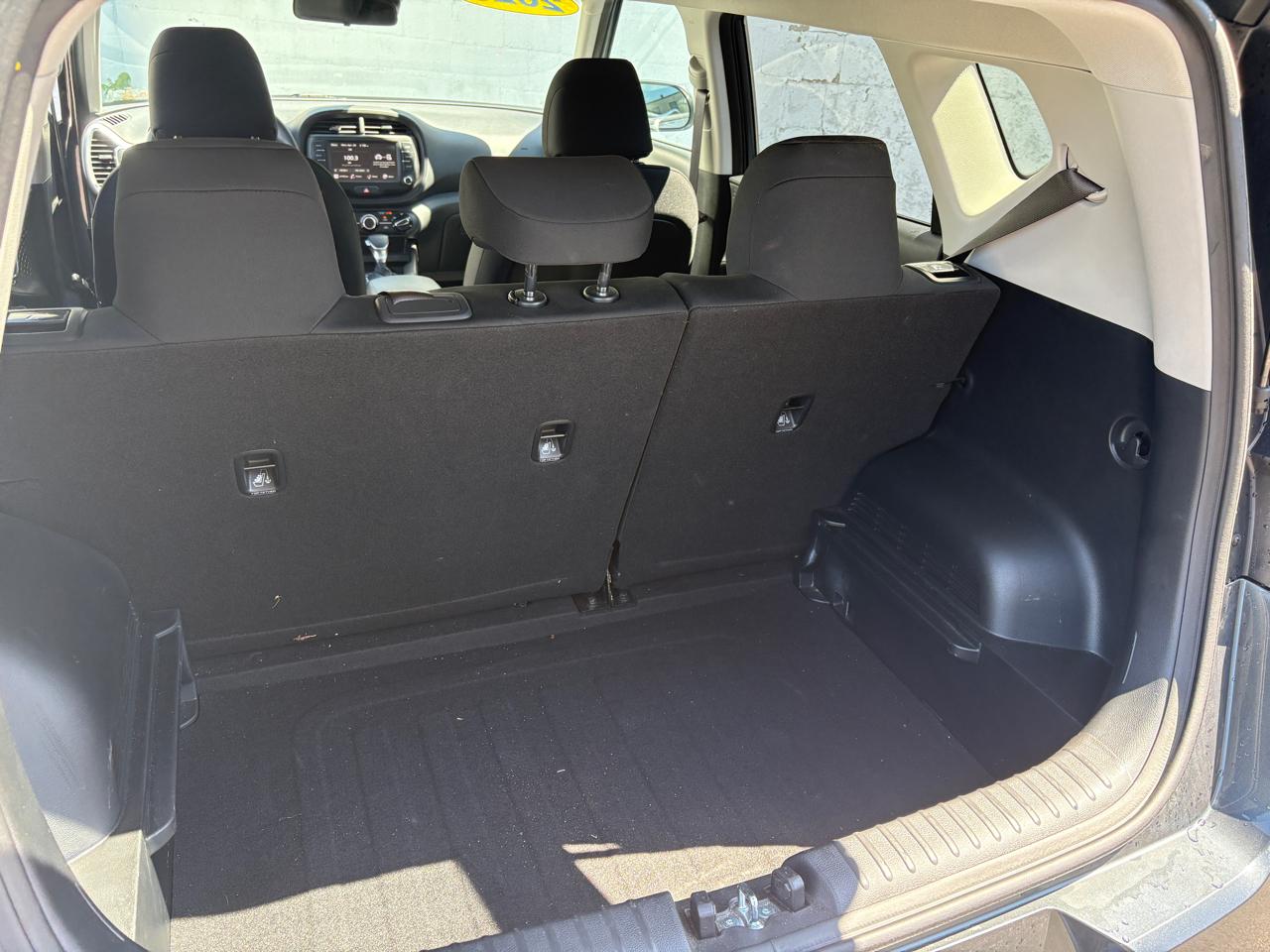 Kia Soul LX FWD 2025