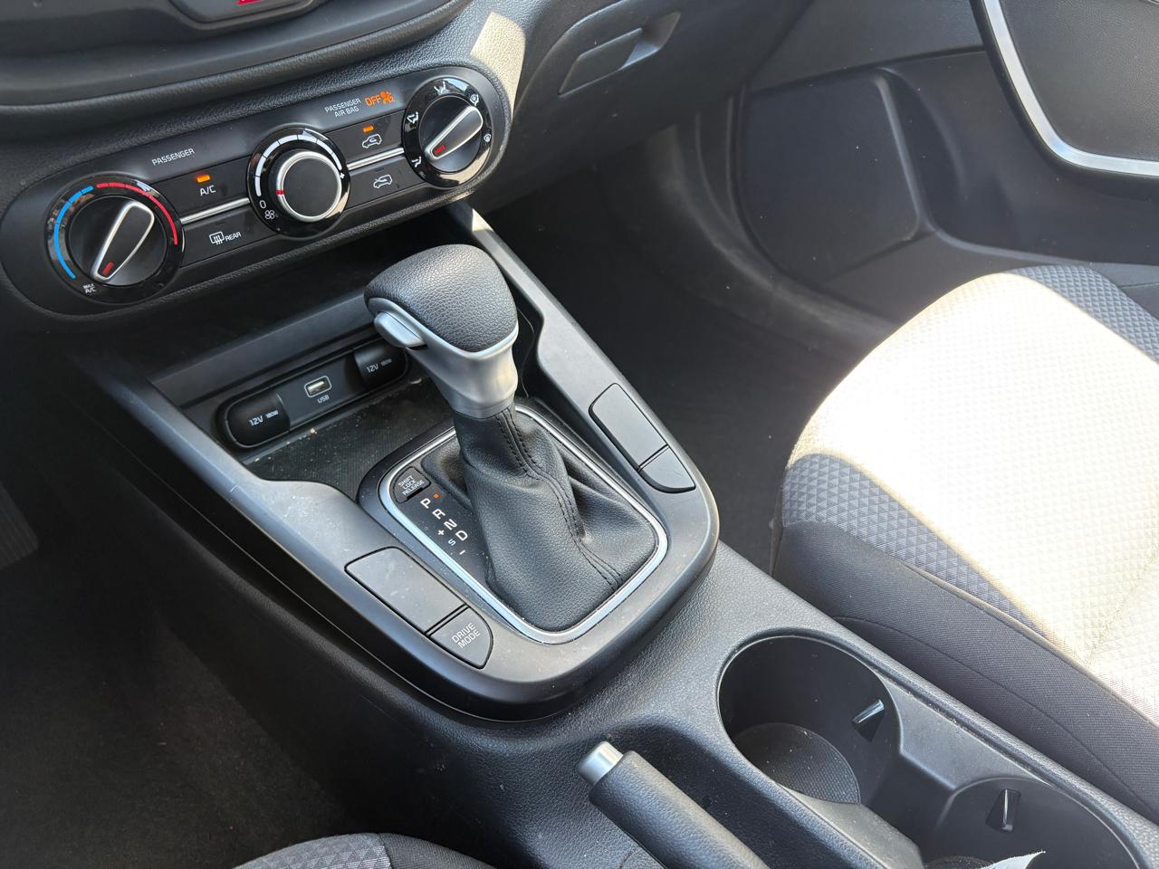 Kia Soul LX FWD 2025