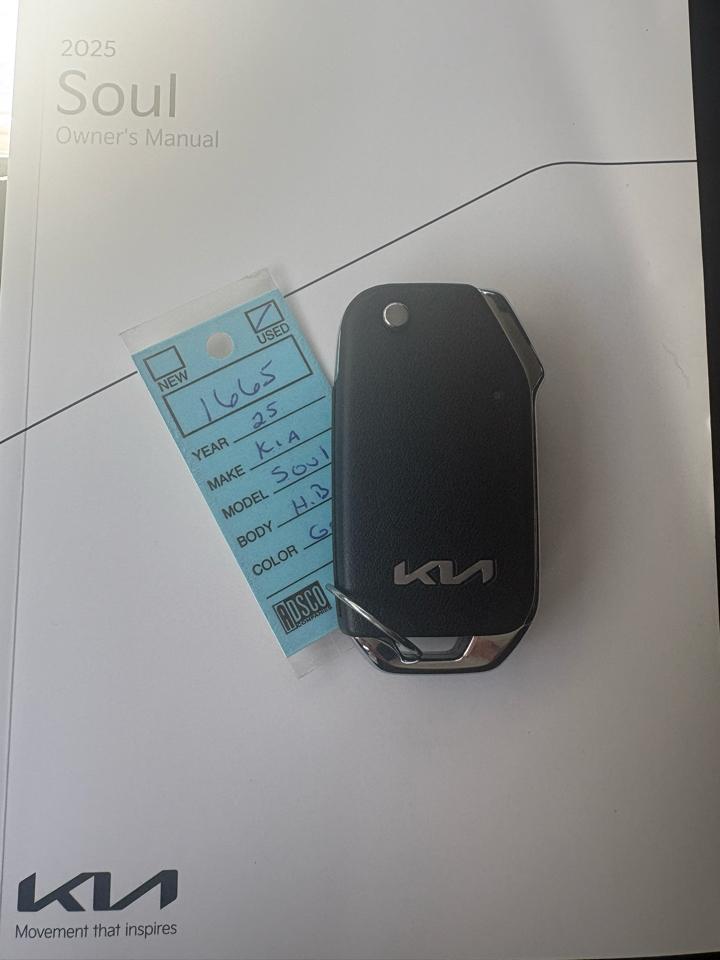 Kia Soul LX FWD 2025