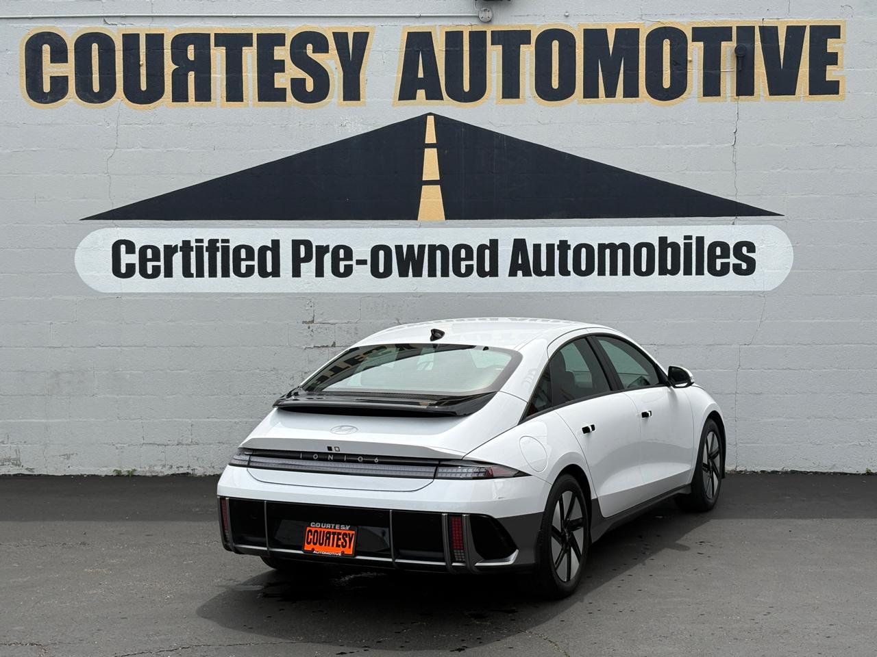 Hyundai Ioniq 6 SE AWD 2024