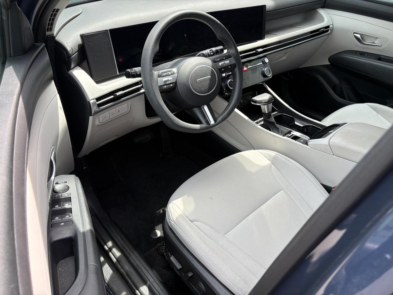 Hyundai Tucson SEL FWD 2025