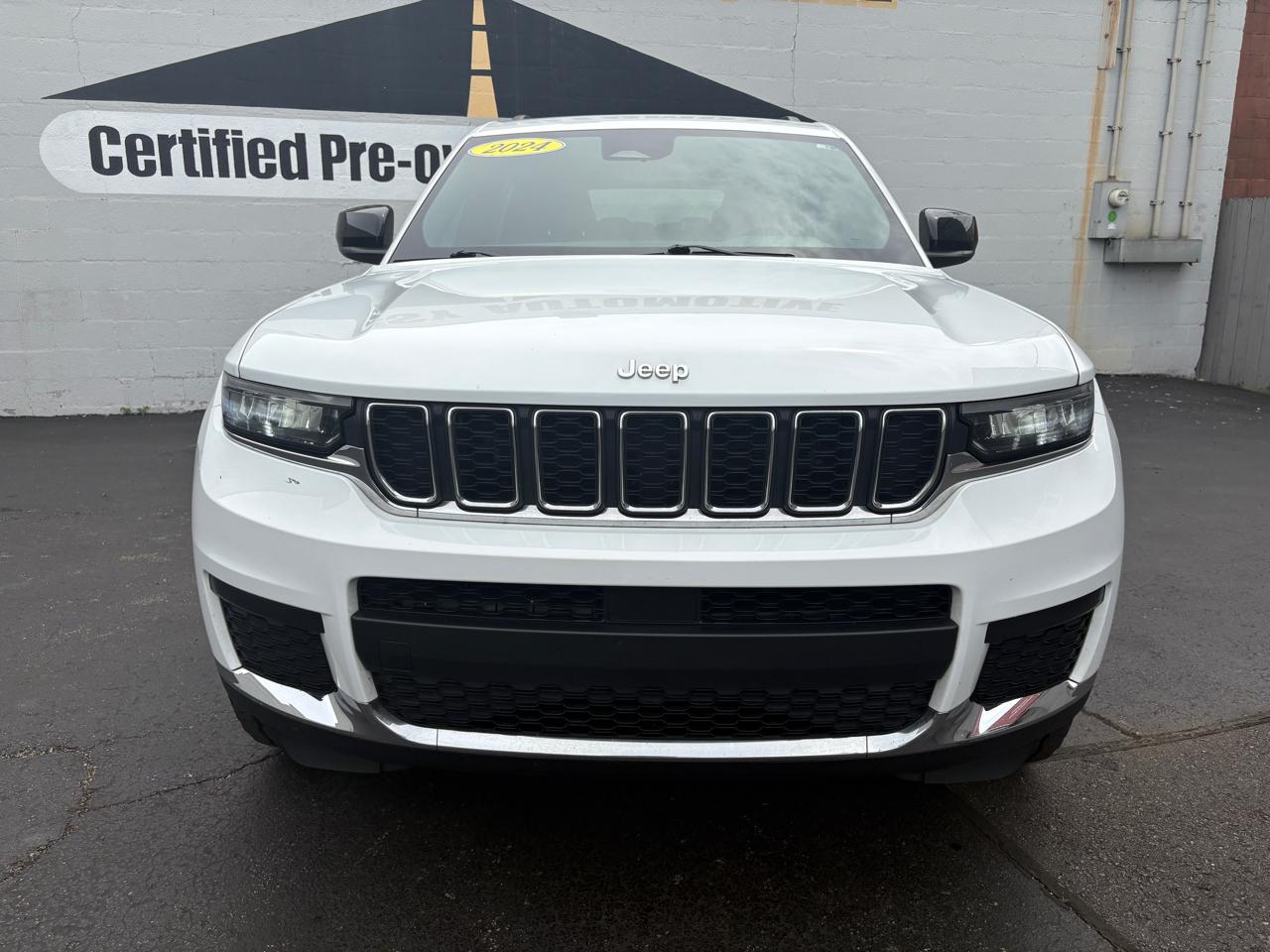 Jeep Grand Cherokee L Laredo 4x4 2024