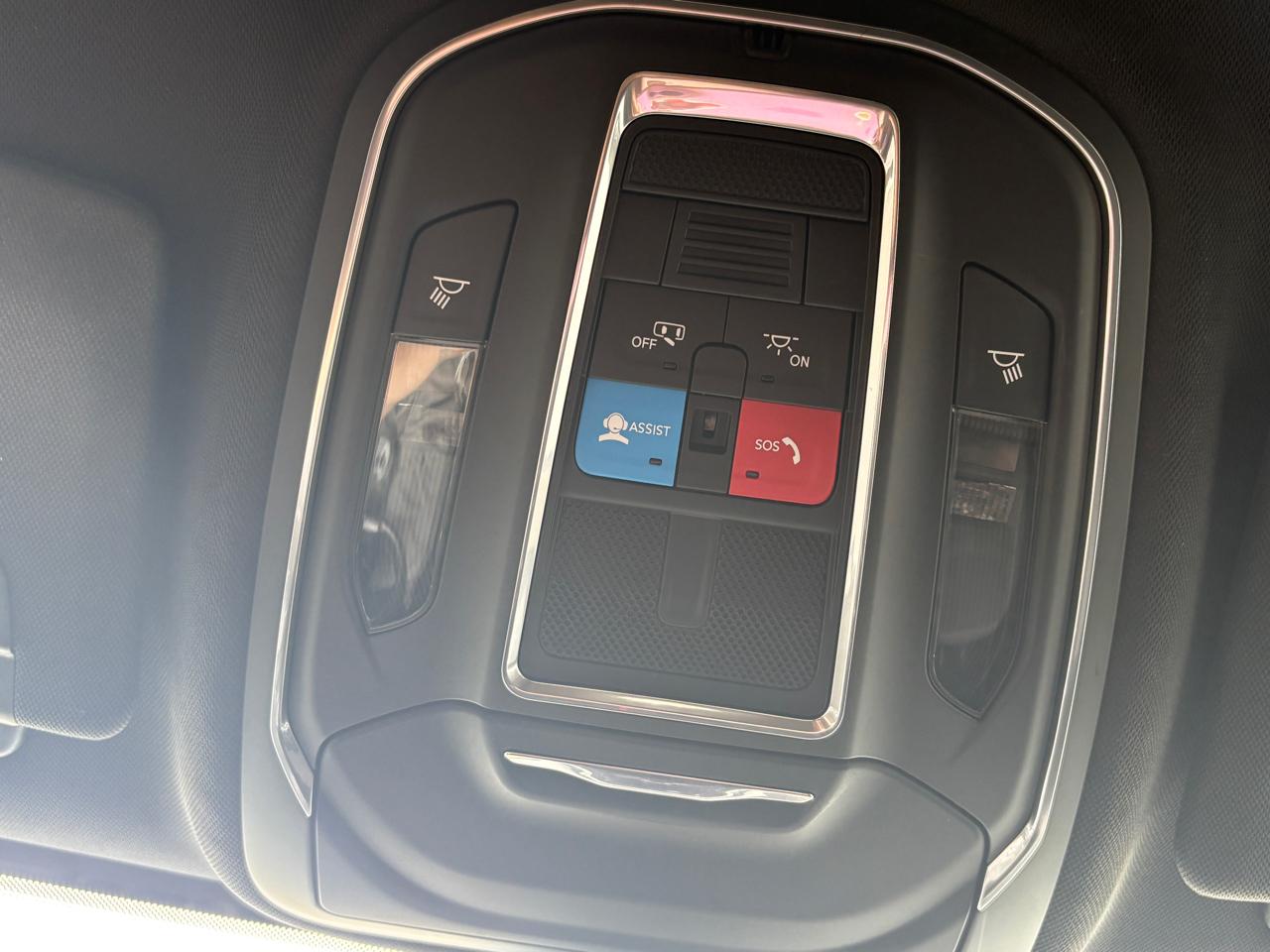 Jeep Grand Cherokee L Laredo 4x4 2024