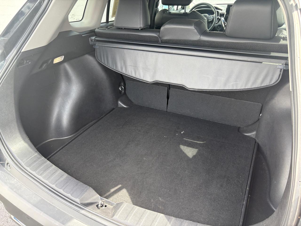Toyota Corolla Cross XLE 2WD (Natl) 2025