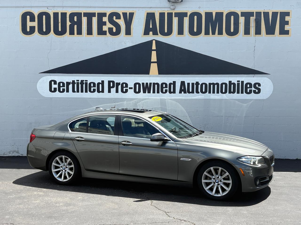BMW 5 Series 4dr Sdn 535i RWD 2015