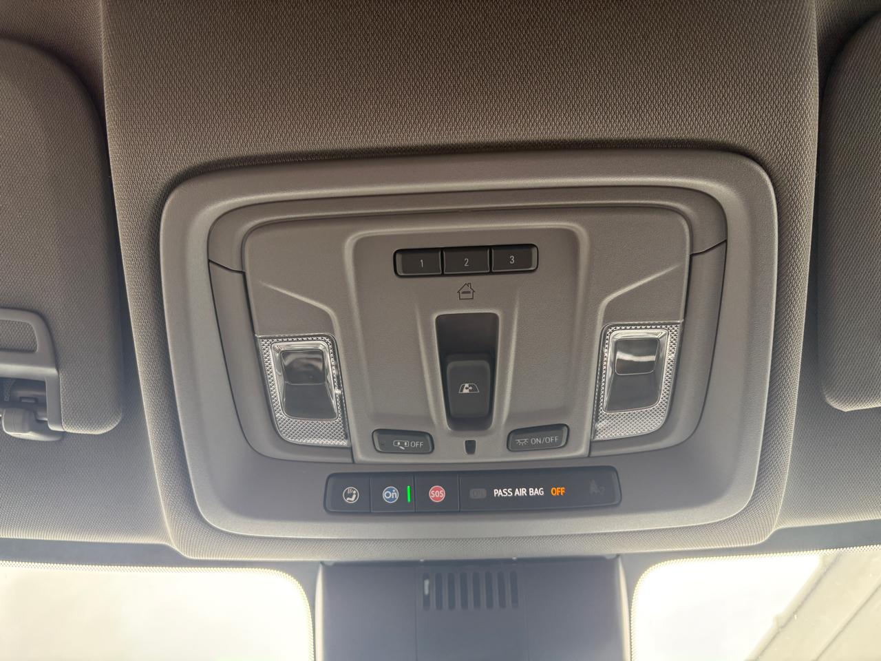 Chevrolet Silverado 1500 4WD Crew Cab 157" LT 2022