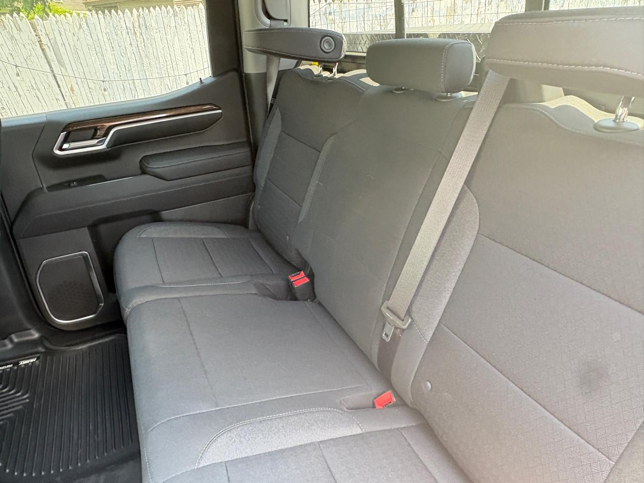 Chevrolet Silverado 1500 4WD Crew Cab 157" LT 2022