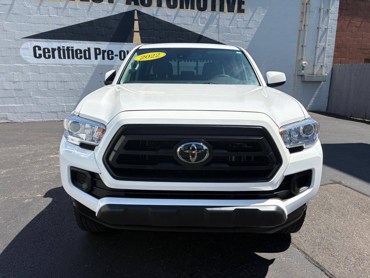 Toyota Tacoma 4WD TRD Off Road Double Cab 5' Bed V6 MT (Natl) 2022