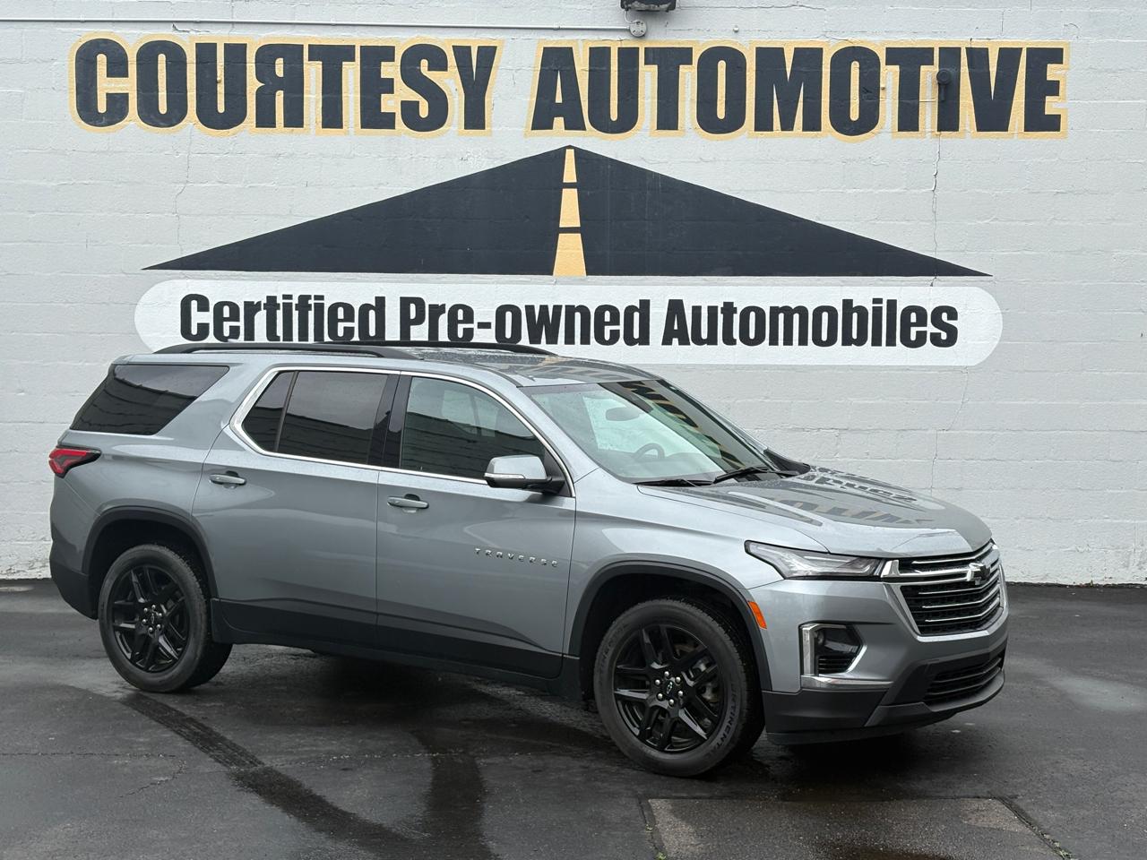 Chevrolet Traverse FWD 4dr LT Cloth w/1LT 2023