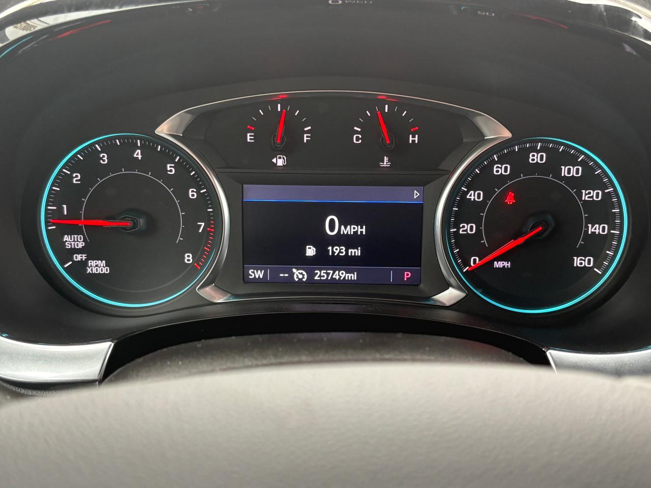 Chevrolet Traverse FWD 4dr LT Cloth w/1LT 2023