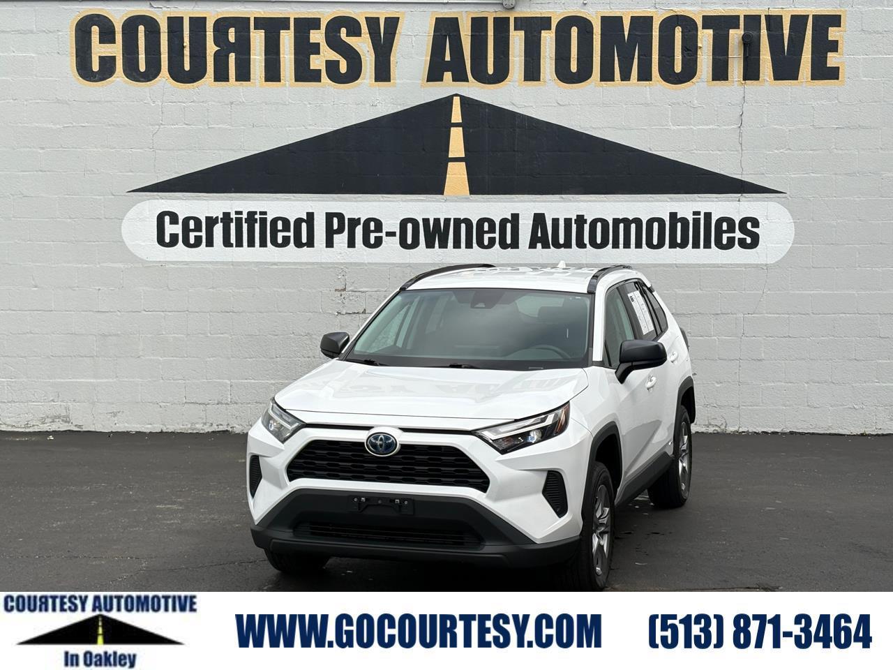 Toyota RAV4 Hybrid LE AWD (Natl) 2023
