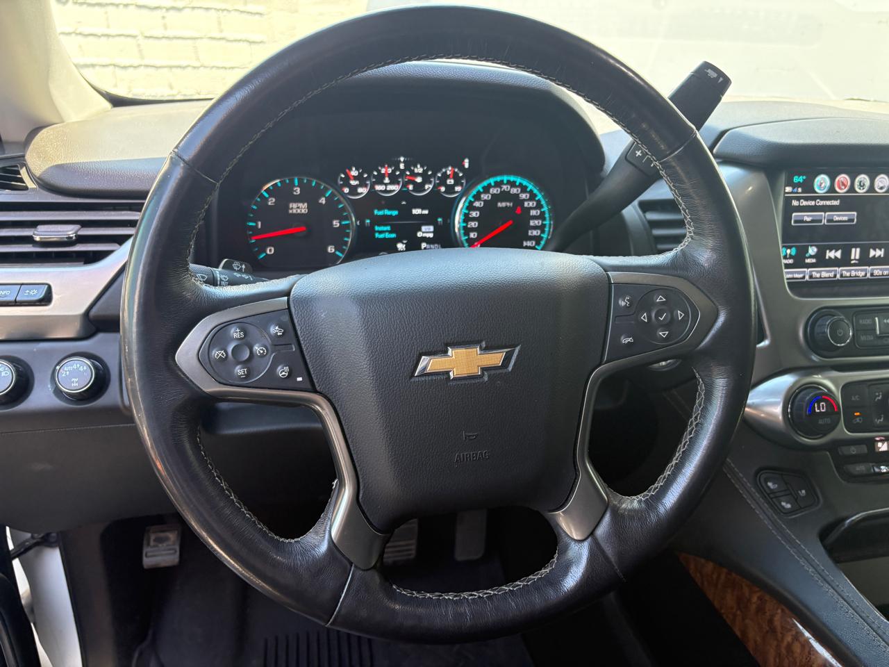 Chevrolet Suburban 4WD 4dr 1500 Premier 2018