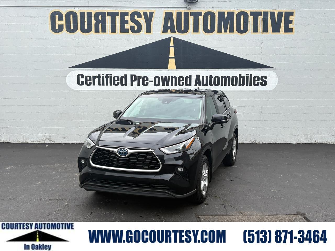 Toyota Highlander Hybrid LE AWD (Natl) 2023