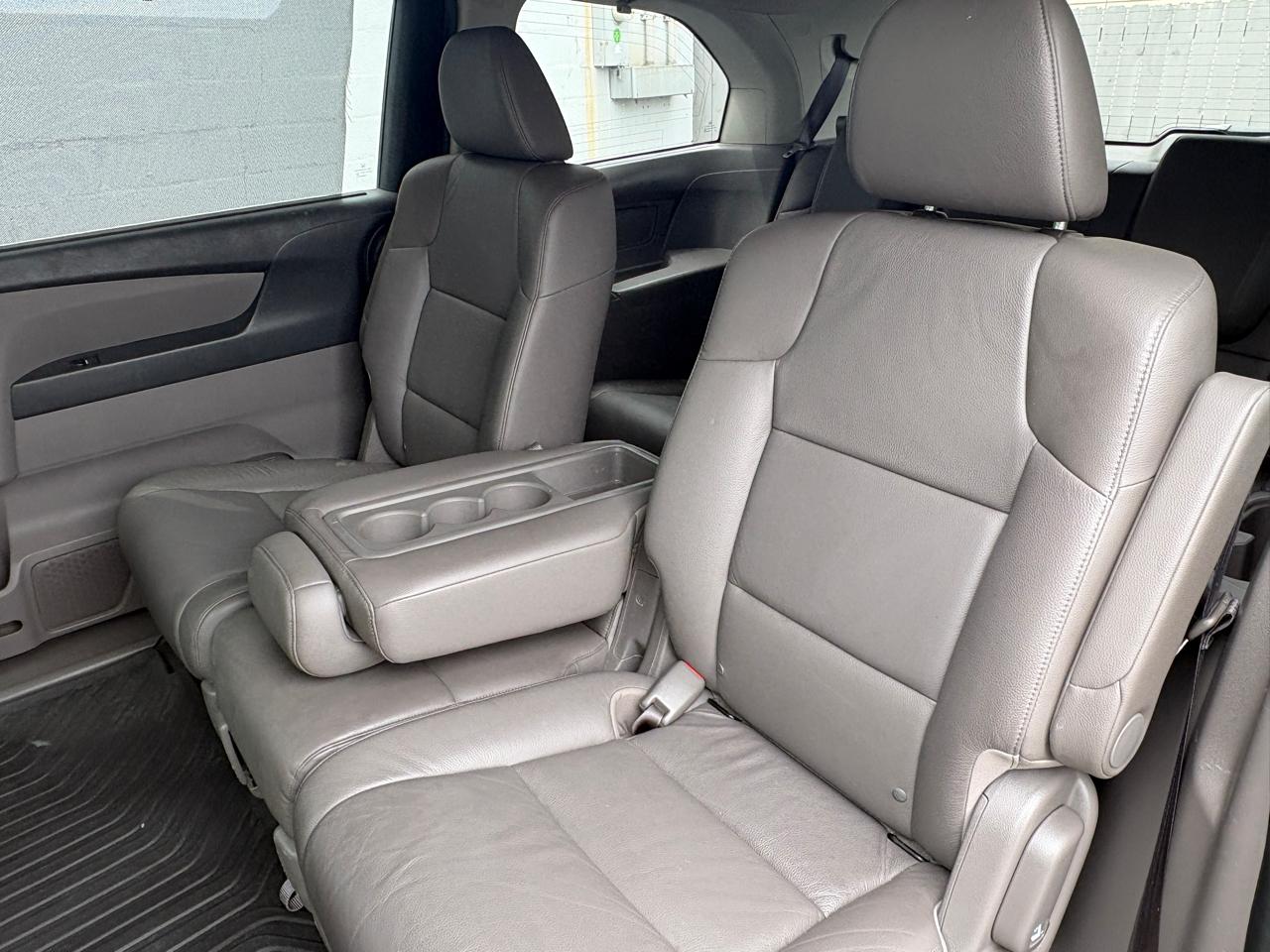 Honda Odyssey 5dr EX-L 2011
