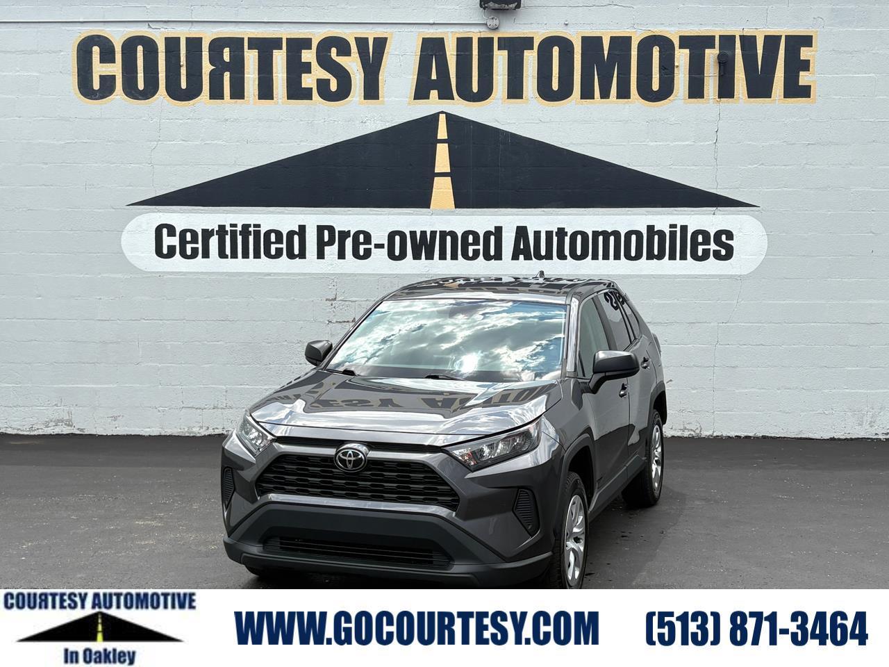 2022 Toyota RAV4 LE FWD (Natl)
