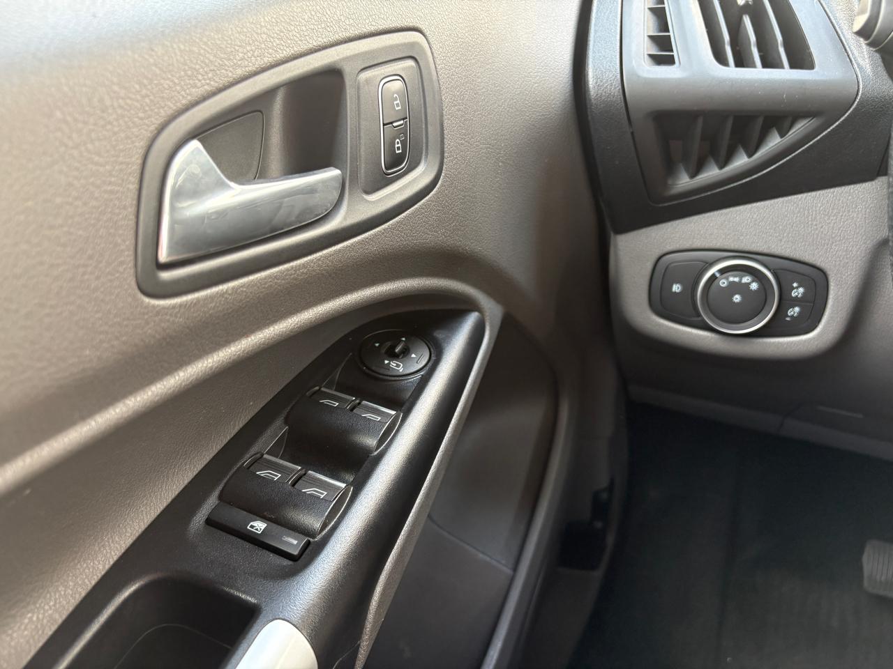 Ford Transit Connect Wagon XLT LWB w/Rear Symmetrical Doors 2019