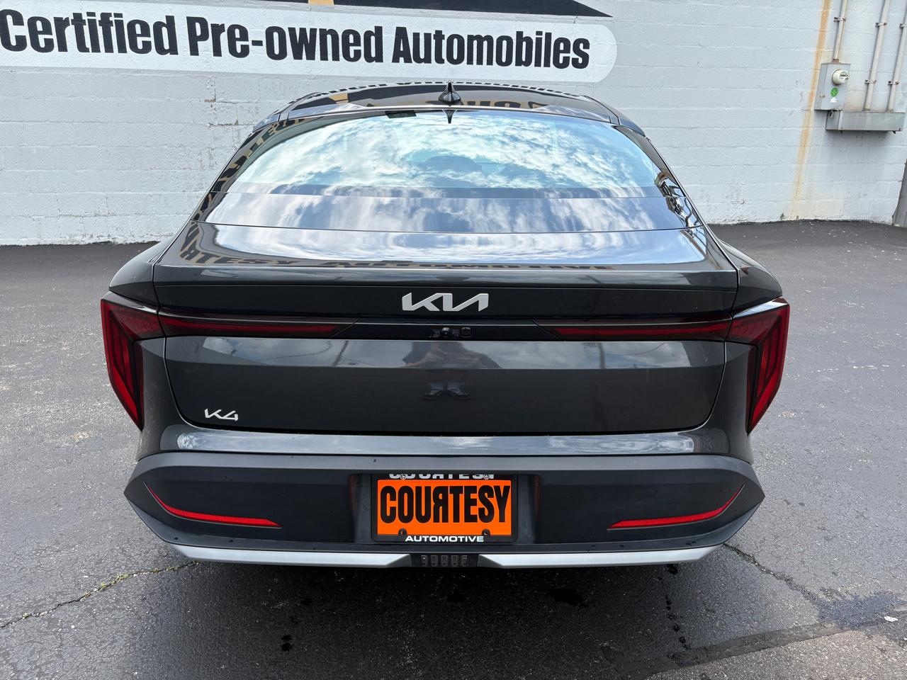 Kia K4 LXS FWD 2025