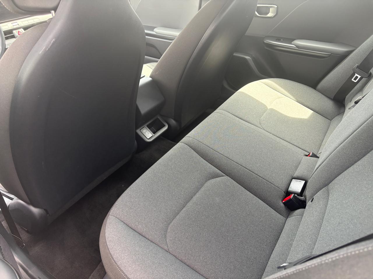 Kia K4 LXS FWD 2025