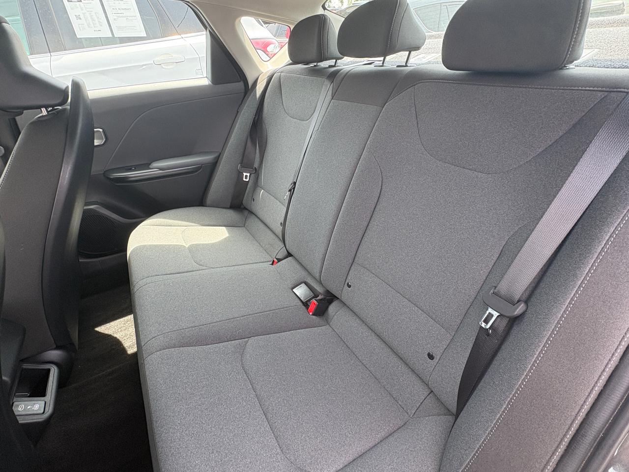 Kia K4 LXS FWD 2025