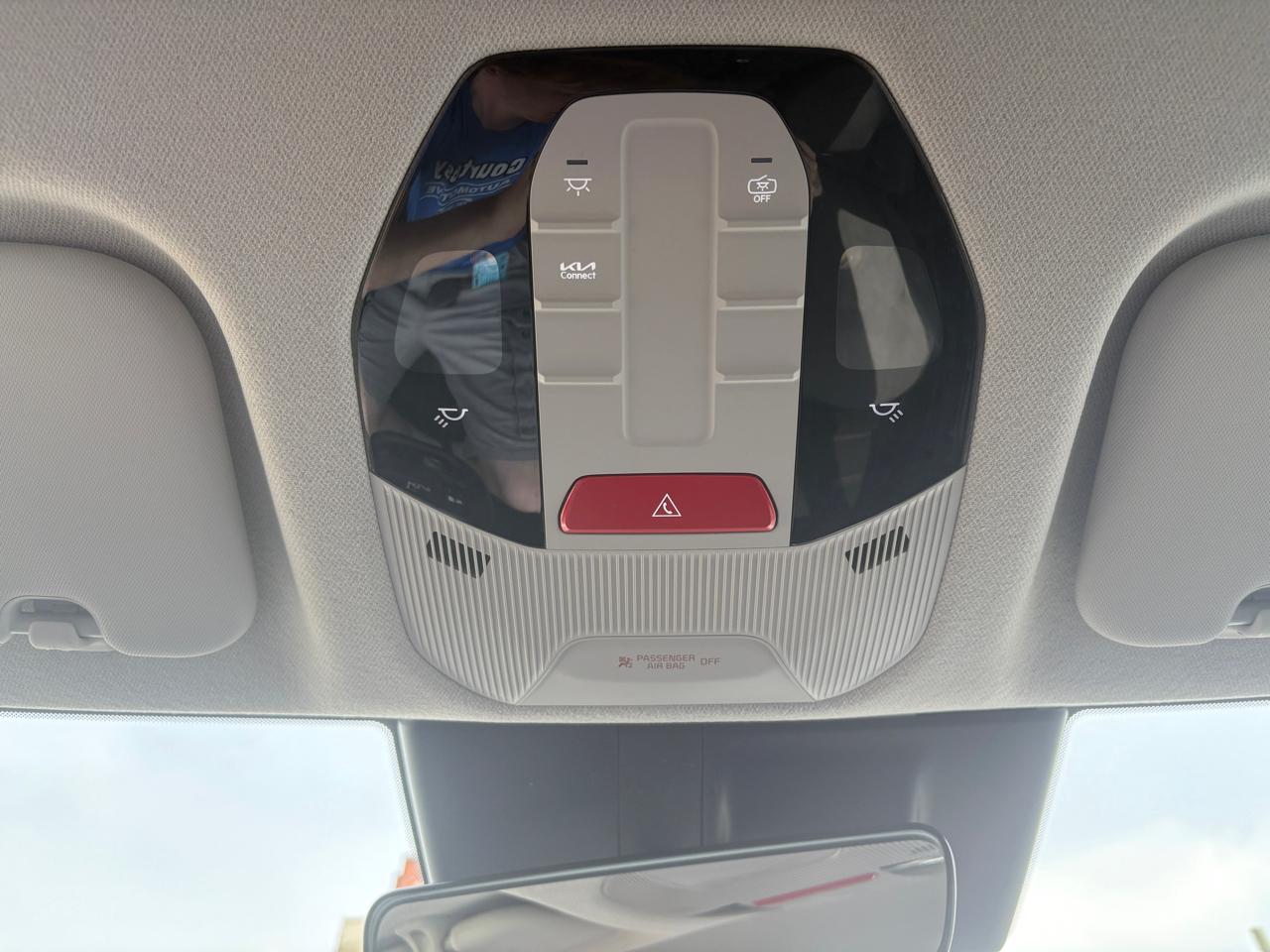 Kia K4 LXS FWD 2025