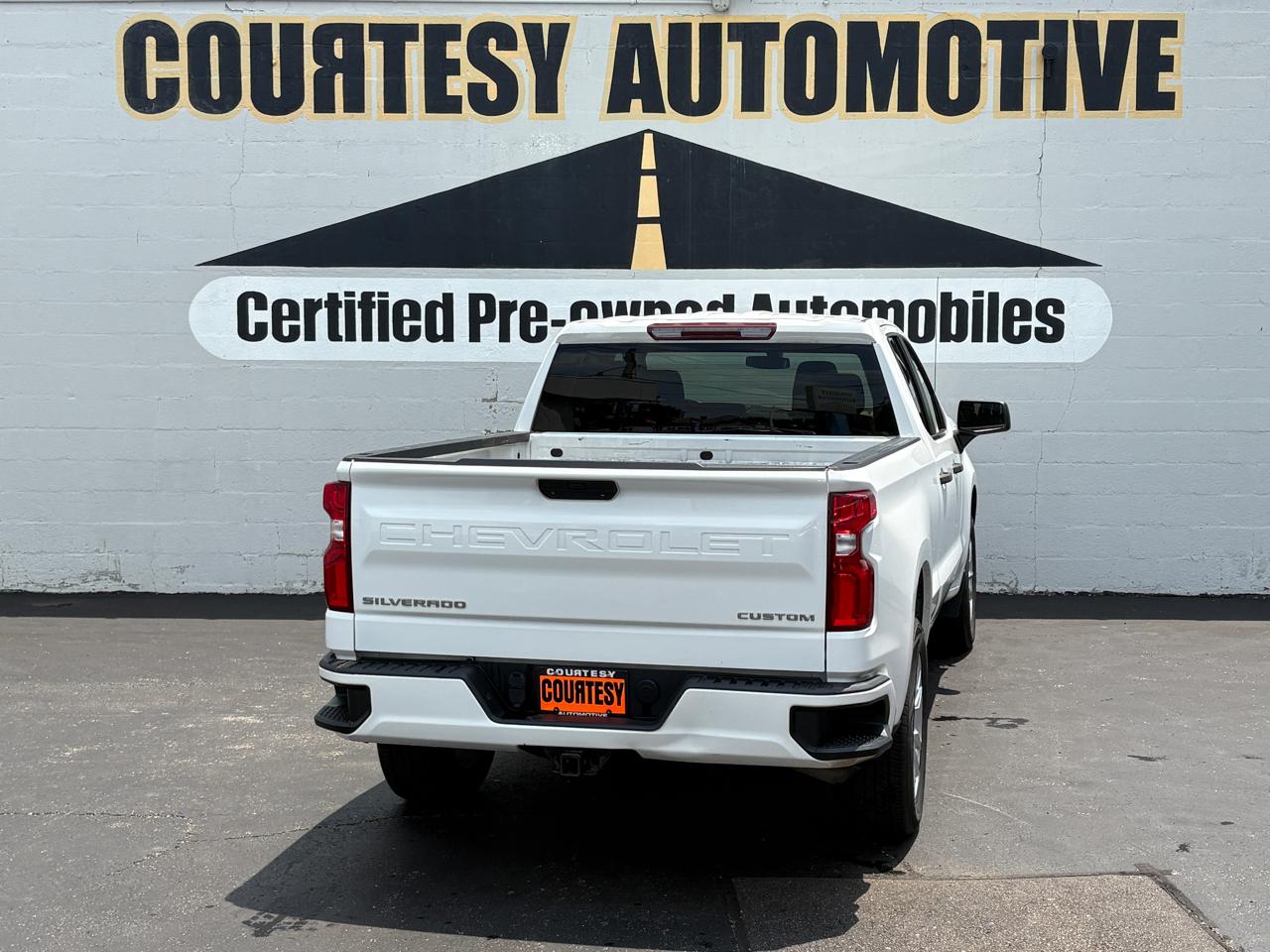 Chevrolet Silverado 1500 2WD Double Cab 147" Custom 2021