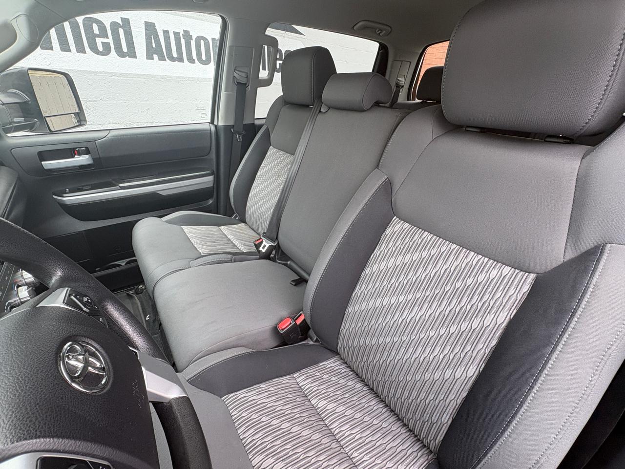 Toyota Tundra 4WD SR5 CrewMax 5.5' Bed 5.7L (Natl) 2021