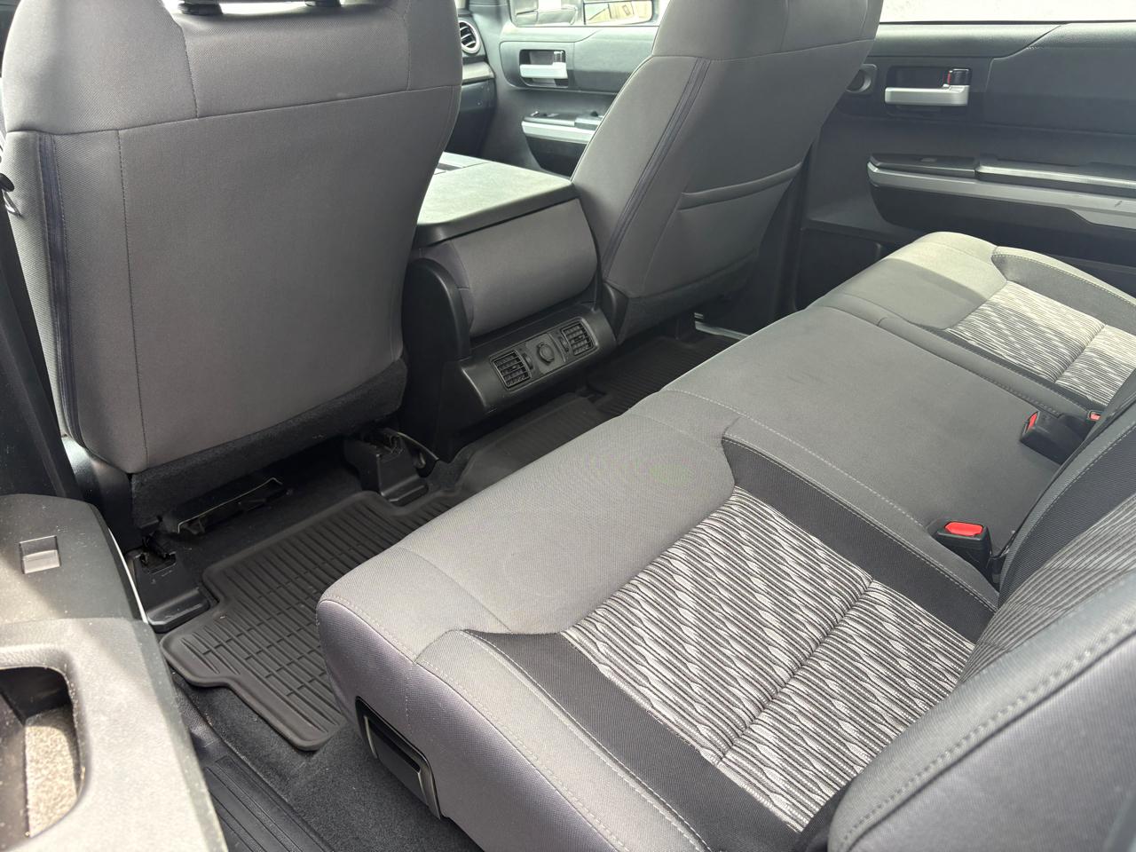 Toyota Tundra 4WD SR5 CrewMax 5.5' Bed 5.7L (Natl) 2021