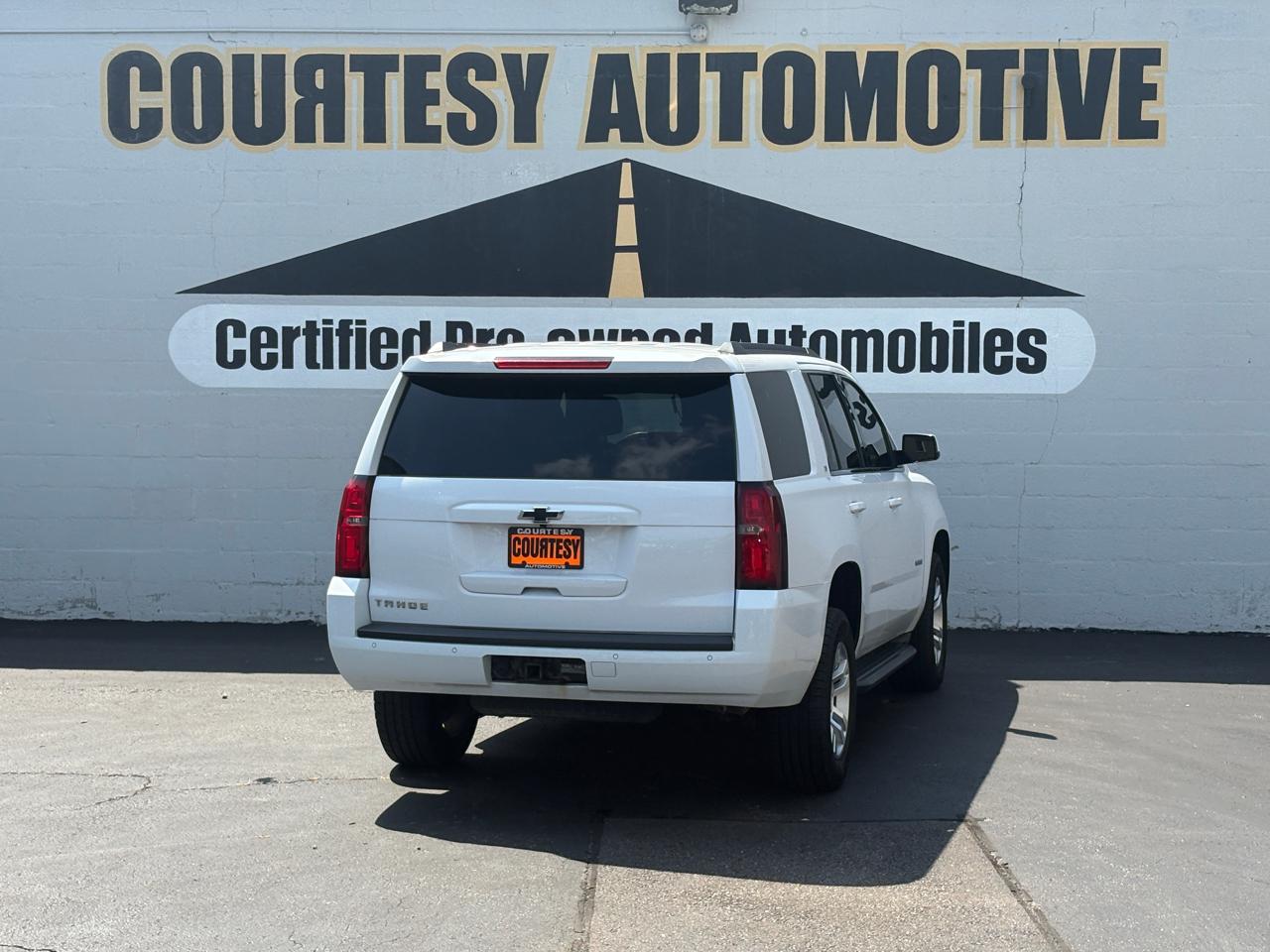 Chevrolet Tahoe 4WD 4dr LT 2016