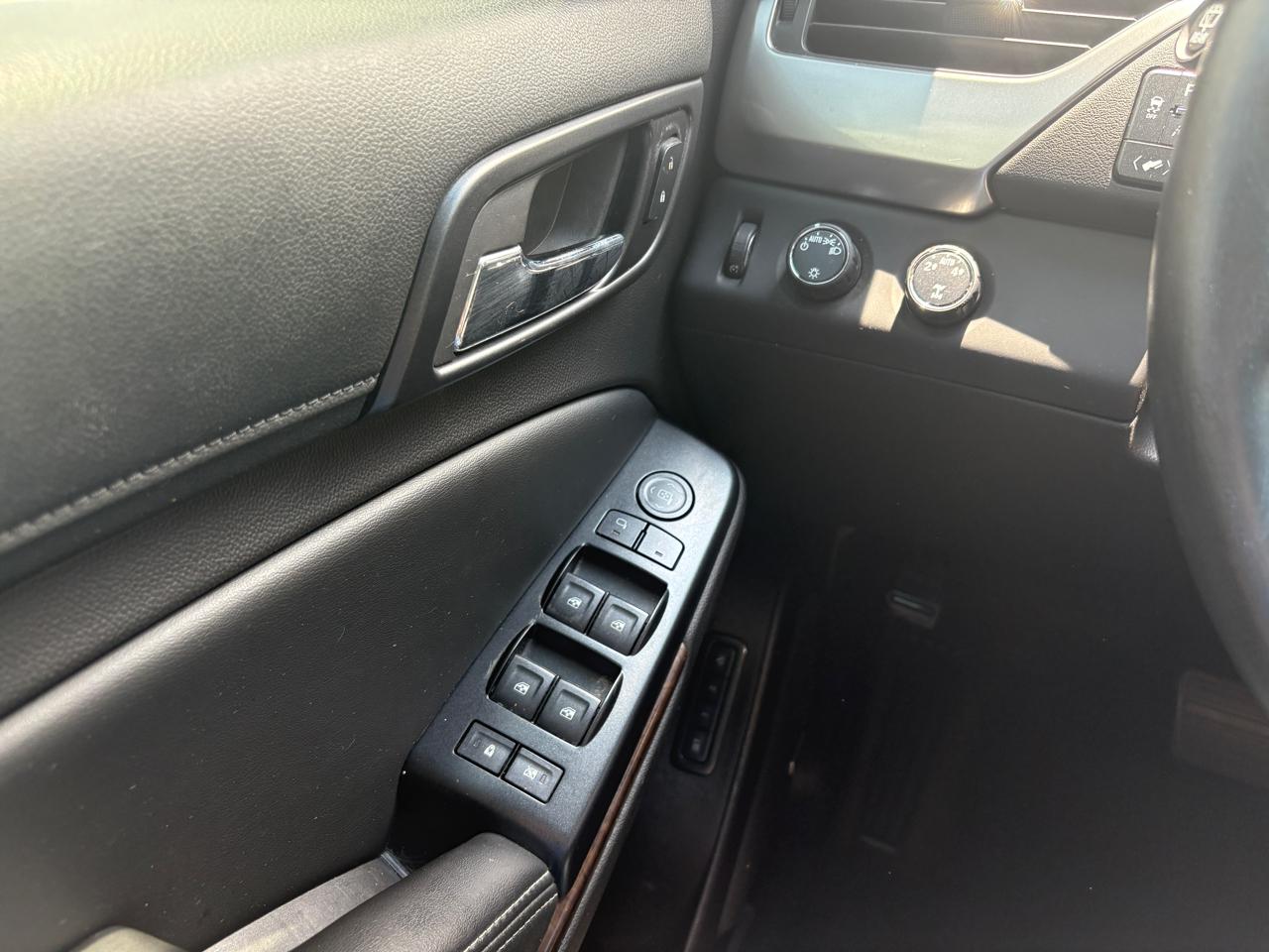 Chevrolet Tahoe 4WD 4dr LT 2016