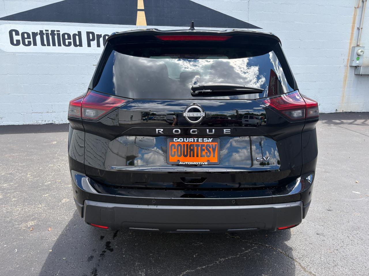 Nissan Rogue FWD SV 2024