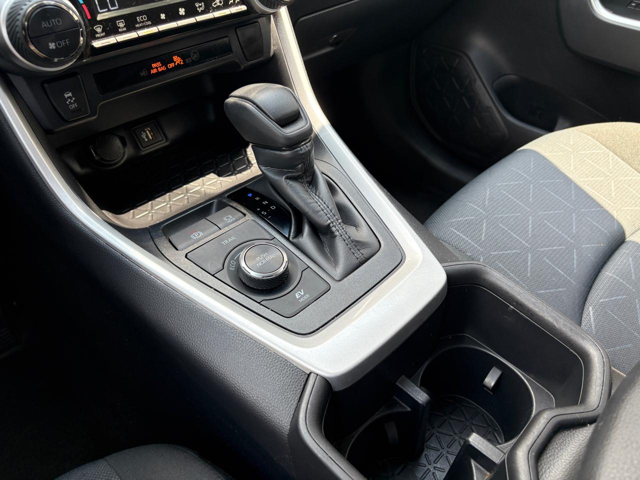 Toyota Corolla LE CVT (Natl) 2023