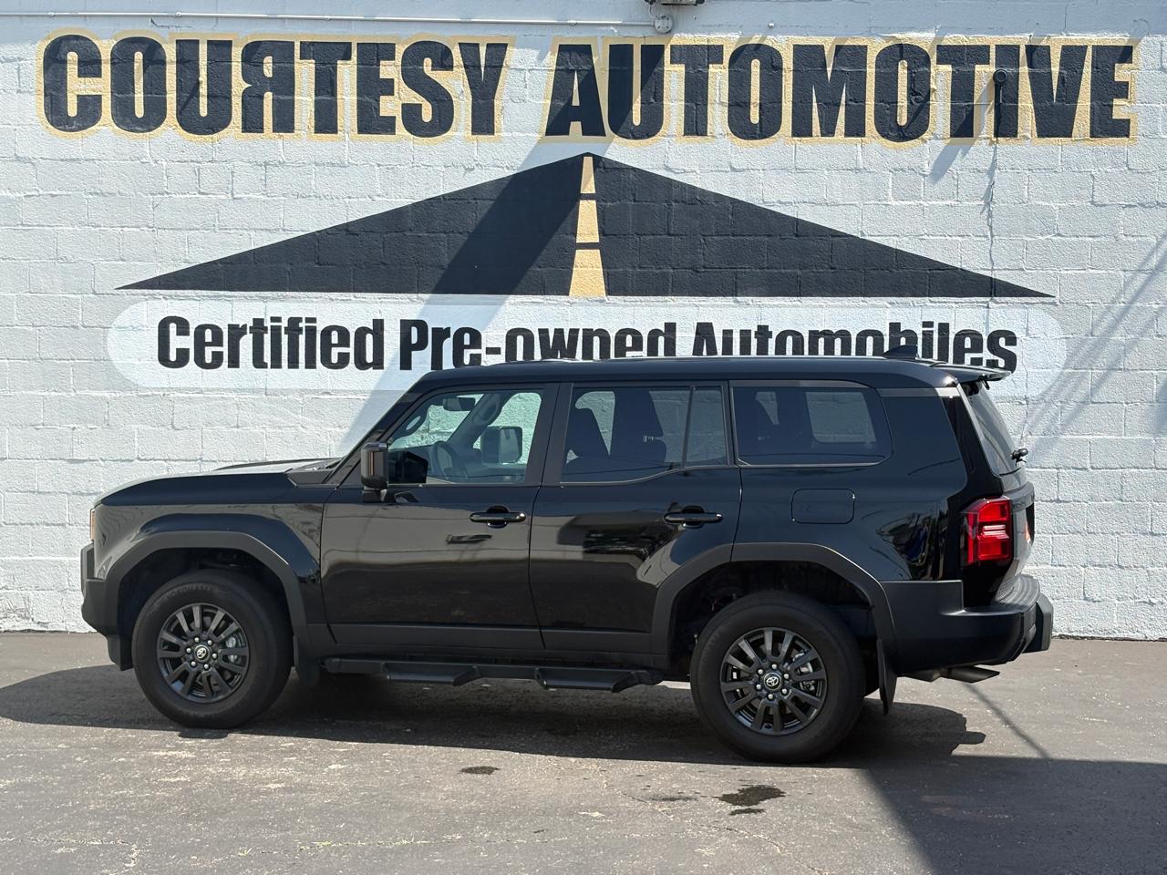 Toyota Land Cruiser 1958 4WD (Natl) 2025