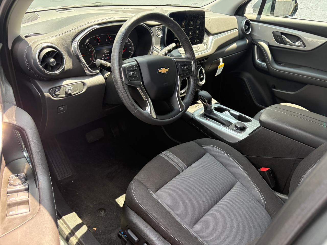 Chevrolet Blazer FWD 4dr LT w/2LT 2024